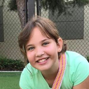 Meet your Posher, Stacy